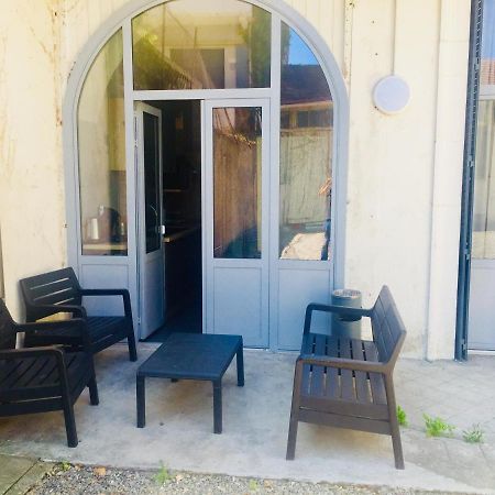 Villa Tarbis Tarbes Centre Ville , Appartements Tout Confort Kültér fotó
